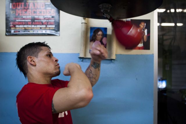 Tον πρώτο ανοιχτά ομοφυλόφιλο αθλητή απέκτησε το μποξ